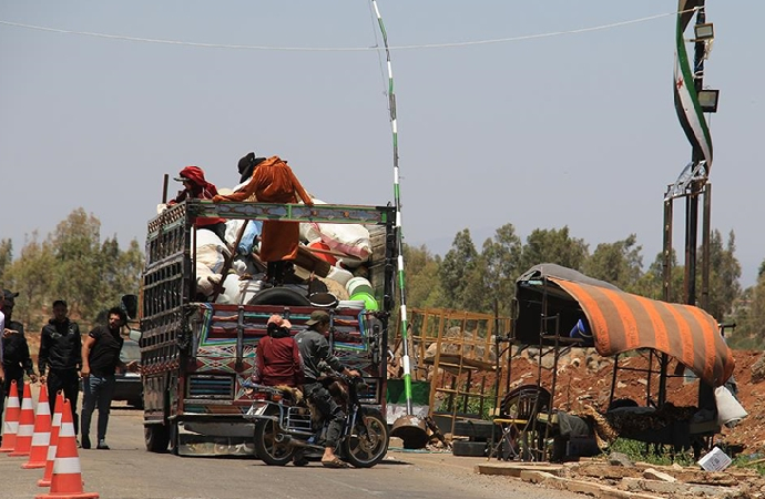 Dürziler Arapları Süveyda’dan zorla gönderiyor