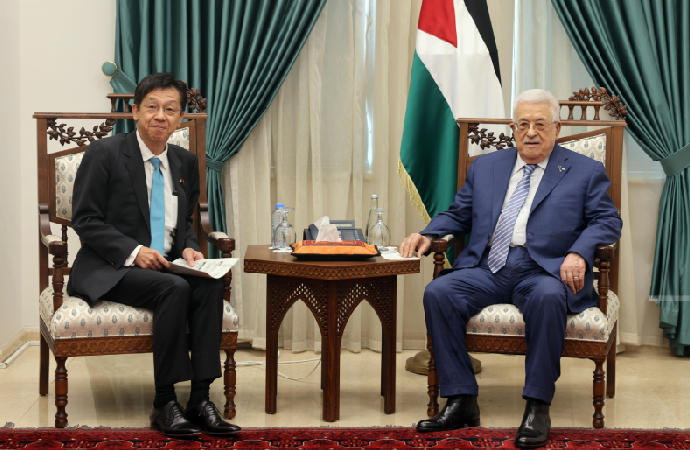 Mahmud Abbas: “Silahlı bir devlet istemiyoruz”