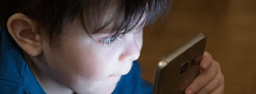 Çocuklar dev küresel şirketlere karşı nasıl korunacak?