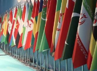 Ümmetleşme mi, Uluslaşma ve Aparatlaşma mı?