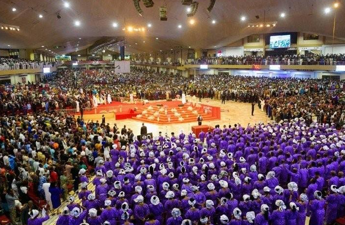 Pentekostalist kiliseler Afrika’yı siyonistleştirmeye çalışıyor