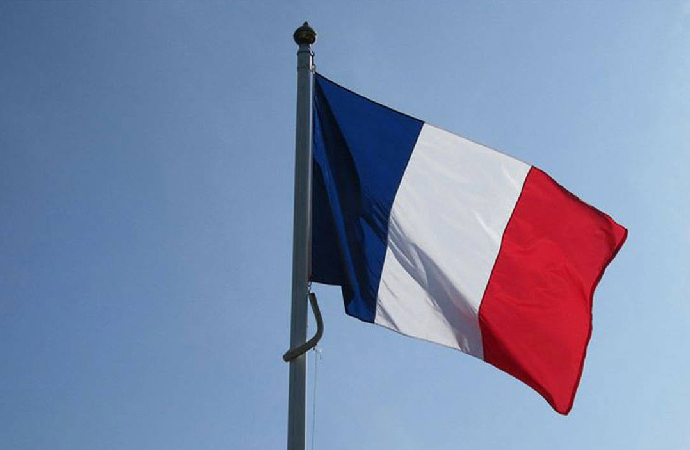 Fransa cumhuriyeti, “Radikal İslam” gerekçesiyle bir enstitüyü kapattı