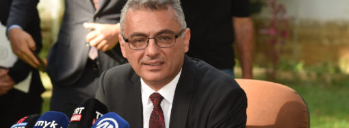 Erhürman mazbatasını aldı