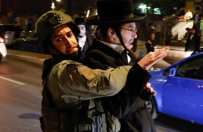 Haredilerden “ölüm askerlikten iyidir” sloganı