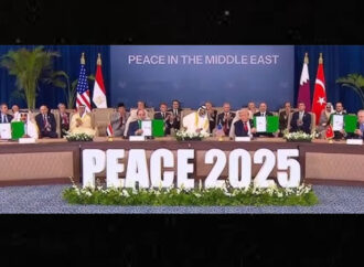 Sapkın Guru Trump ve Müritlerinin Barış(!) Tiyatrosu