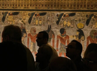 ‘Allah Var’ Deyip Firavun Gibi Yaşamak