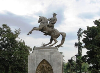 Tanrısallaştırma Mustafa Kemal’e Rağmen mi Yapıldı?