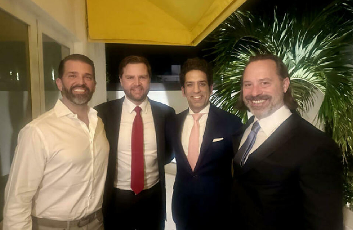 Gizli bir bağışçı ağı MAGA hareketinin geleceğini şekillendiriyor