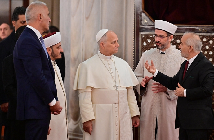 Papa 14. Leo, Sultanahmet’e girdi