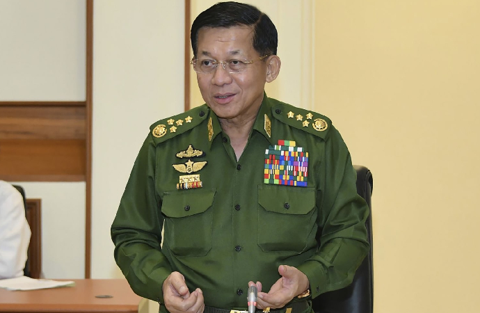 Myanmar göstermelik seçimlere hazırlanıyor