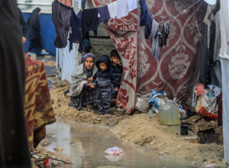 Beklenen fırtına ve soğuk hava Gazzelileri tehdit ediyor