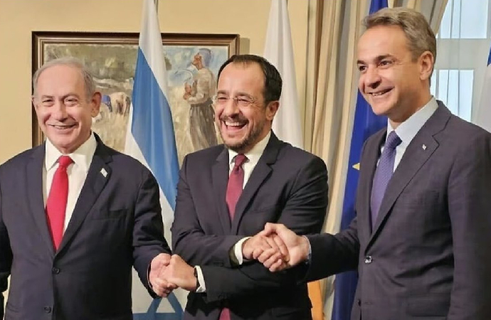 İsrail basını: Doğu Akdeniz’de yeni bir askeri yapı kuruluyor