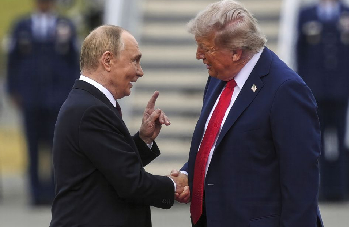 Trump ve Putin, ikisi de Avrupa’yı yok etmek istiyor!