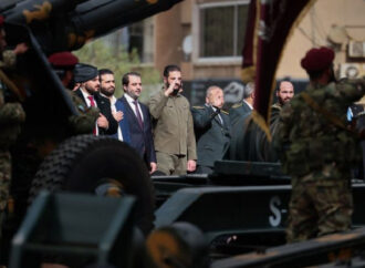 Şara’nın katılımıyla Şam’da ordu askeri geçit töreni yaptı