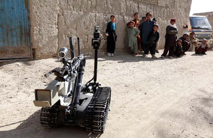 Algoritmaların karar verdiği savaşlara doğru mu gidiyoruz?