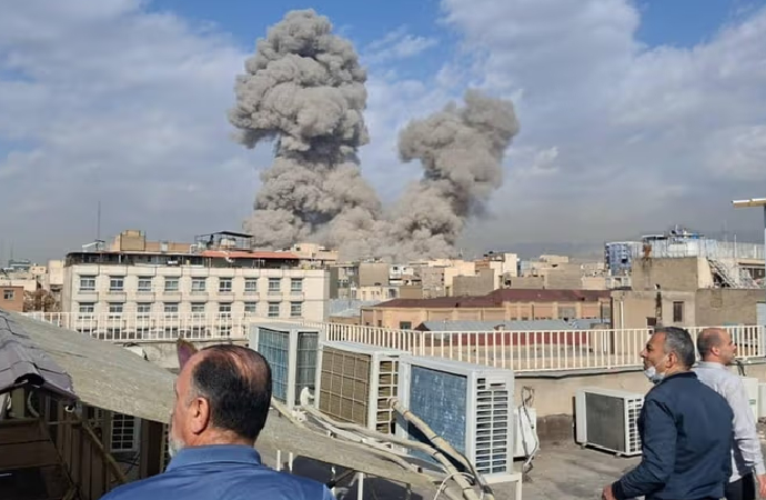 ABD ve İsrail, İran’a saldırı başlattı