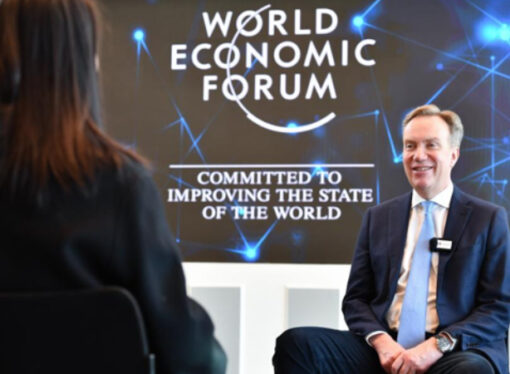 Davos Başkanı, Epstein ilişkisi nedeniyle istifa etti