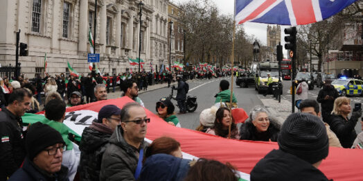 İran’ı demokrasiye çekmek isteyenler Londra’da buluştu