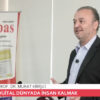 Dijital Dünyada İnsan Kalmak