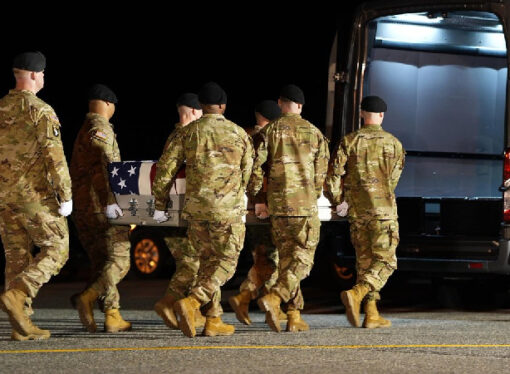 Pentagon: 13 ölü, 200 yaralımız var