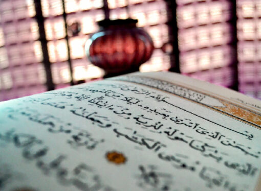 Bir Ayın Vedası, Bir Ömrün Sessiz Muhasebesi