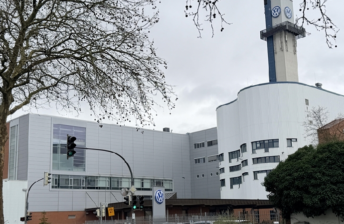 Volkswagen İsrail’li silah şirketiyle ortaklık görüşüyor iddiası