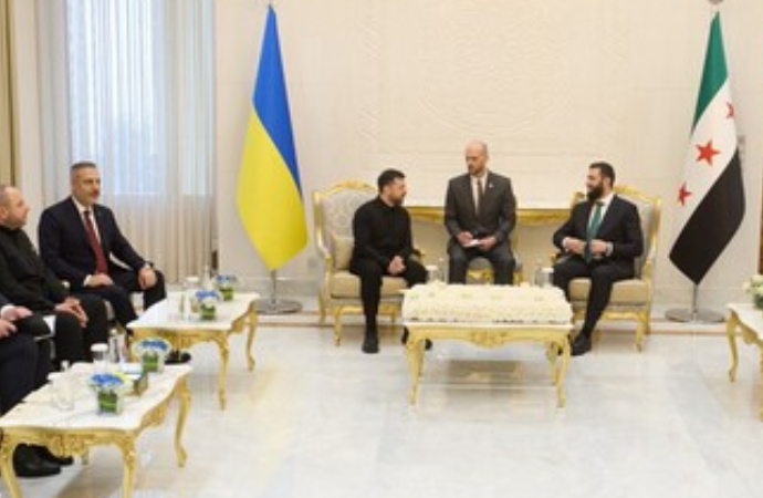 Şara-Zelenskiy görüşmesine Hakan Fidan katıldı