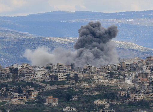 Siyonist rejim, Bint Cubeyl’de işgale başladı