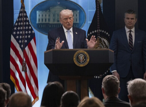 Axios: Trump, İran’a saldırı planını erteleyebilir