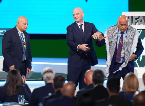 Filistinli önemli isimden dikkat çeken ‘tokalaşmama’