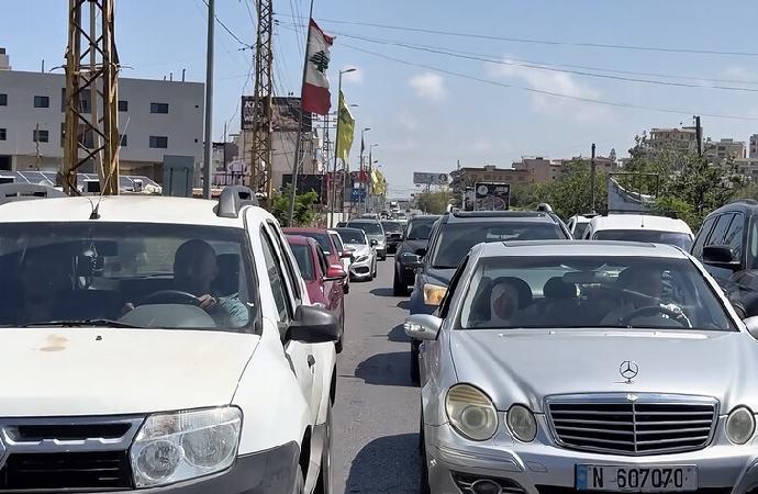 Lübnanlıların evlerine dönüşü sürüyor