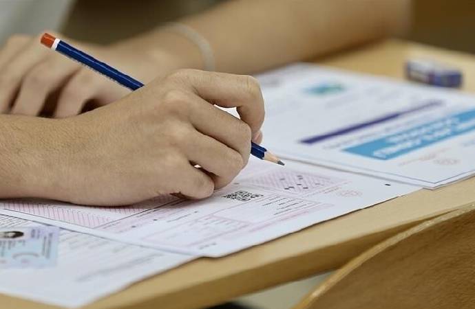 Üniversite sınavı bu hafta sonu: En yaşlı aday 87 yaşında