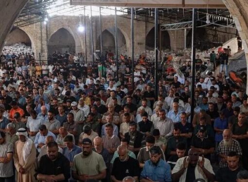 Bir savaş taktiği olarak Filistin’de ezanı yasaklama girişimi