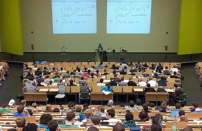 Üniversitelere 16 yeni lisans ve ön lisans programı