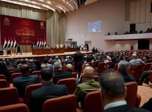 Irak’taki iktidar koalisyonu, Irak’taki silahlı grupları uyardı
