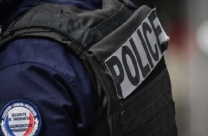 Fransa’da polise, liseli eylemlerine taviz verilmeyecek talimatı