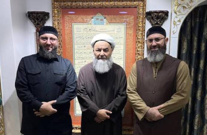 Kadirov’un dini danışmanı, Cübbeli’yi ziyaret etti