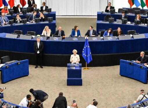 Fransa aşırı sağı, Avrupa Komisyonu’na cephe aldı